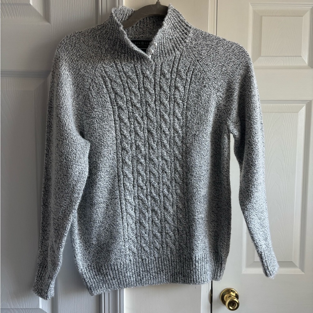 Karen Scott Heather Gray Knit Top